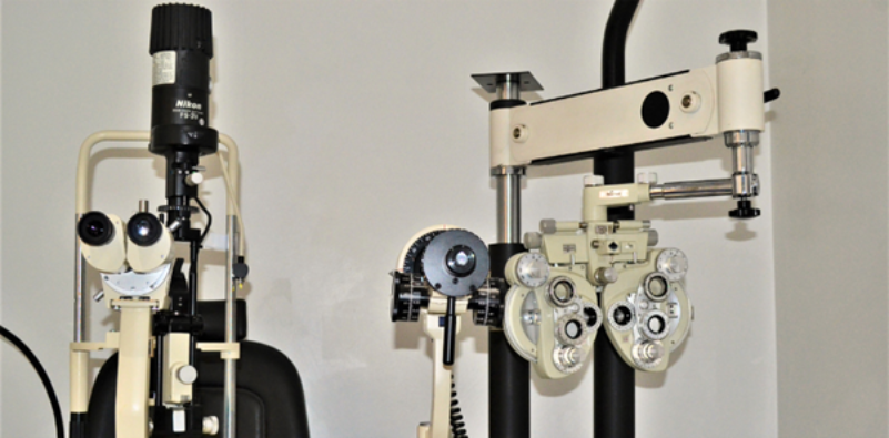 contact lens fitting